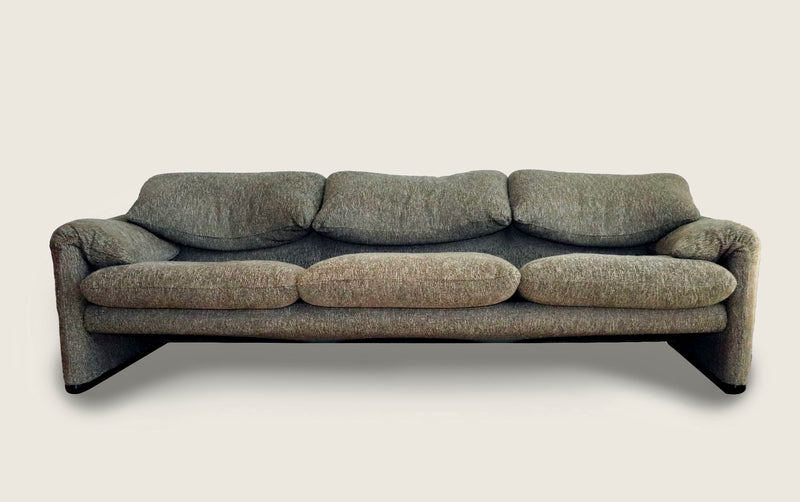 Three seater Maralunga Sofa by Vico Magistretti for Cassina