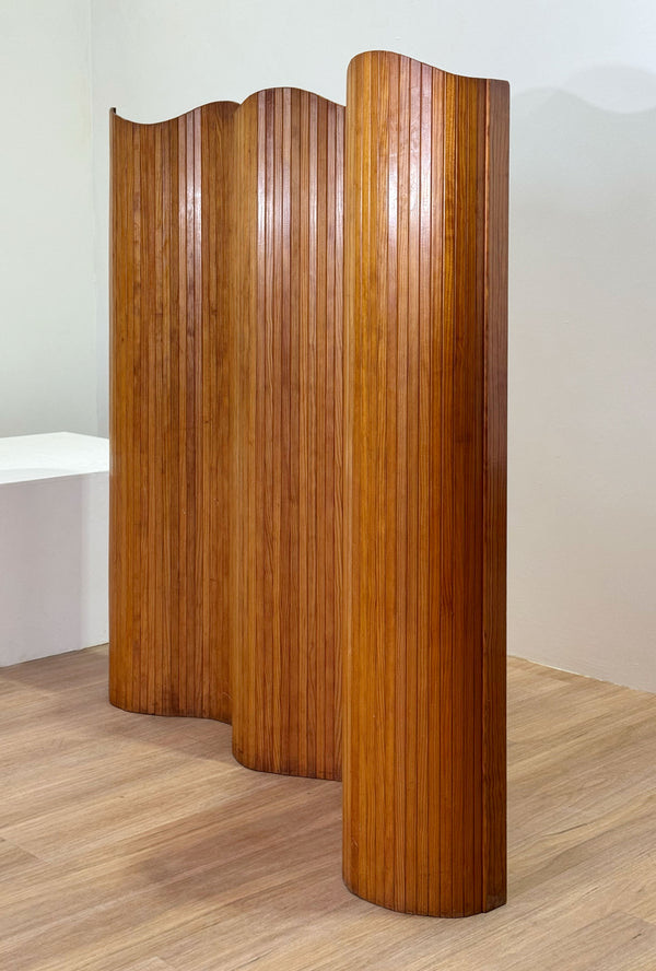 Curved Tambour Room Divider, France c.1930