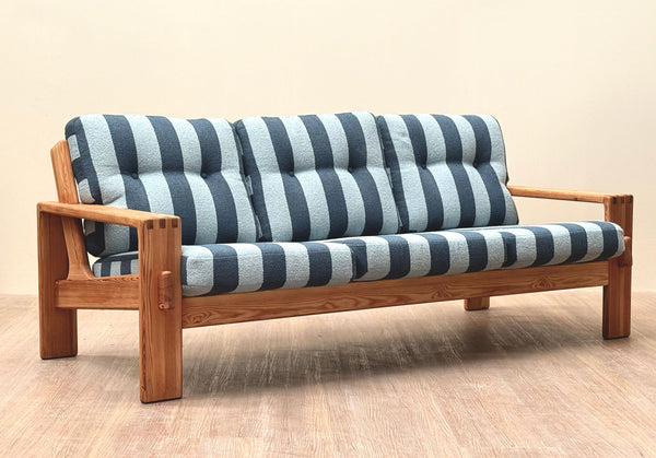 Esko Pajamies 'Bonanza' Striped Sofa, 1970