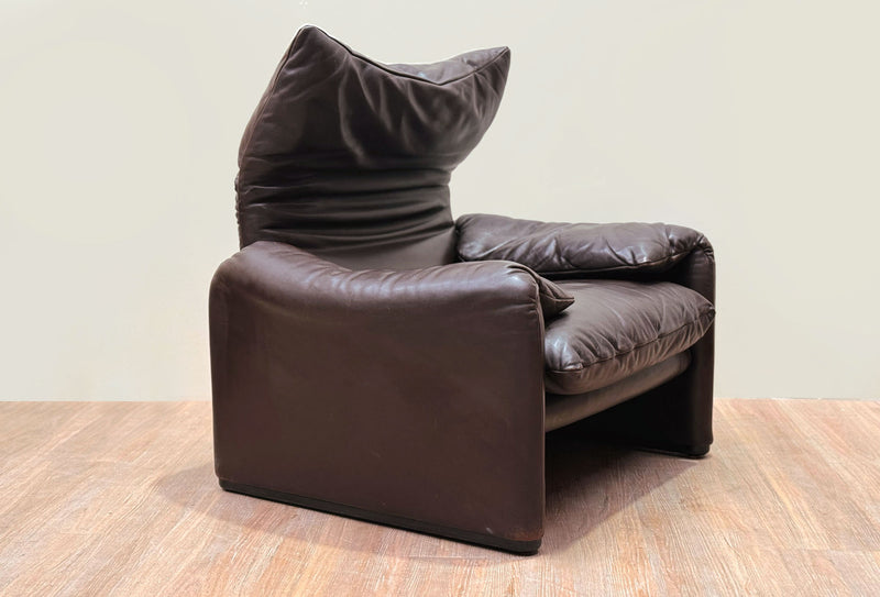 Brown Leather Maralunga Armchair by Vico Magistretti for Cassina, 1970s, Italy