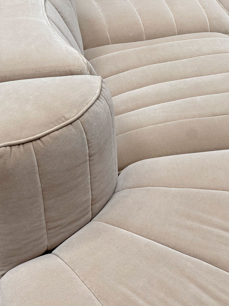 Arflex 9000 Tito Agnoli Serpentine Sofa,