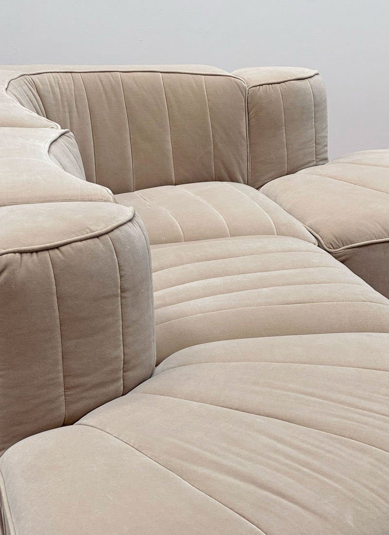Arflex 9000 Tito Agnoli Serpentine Sofa,