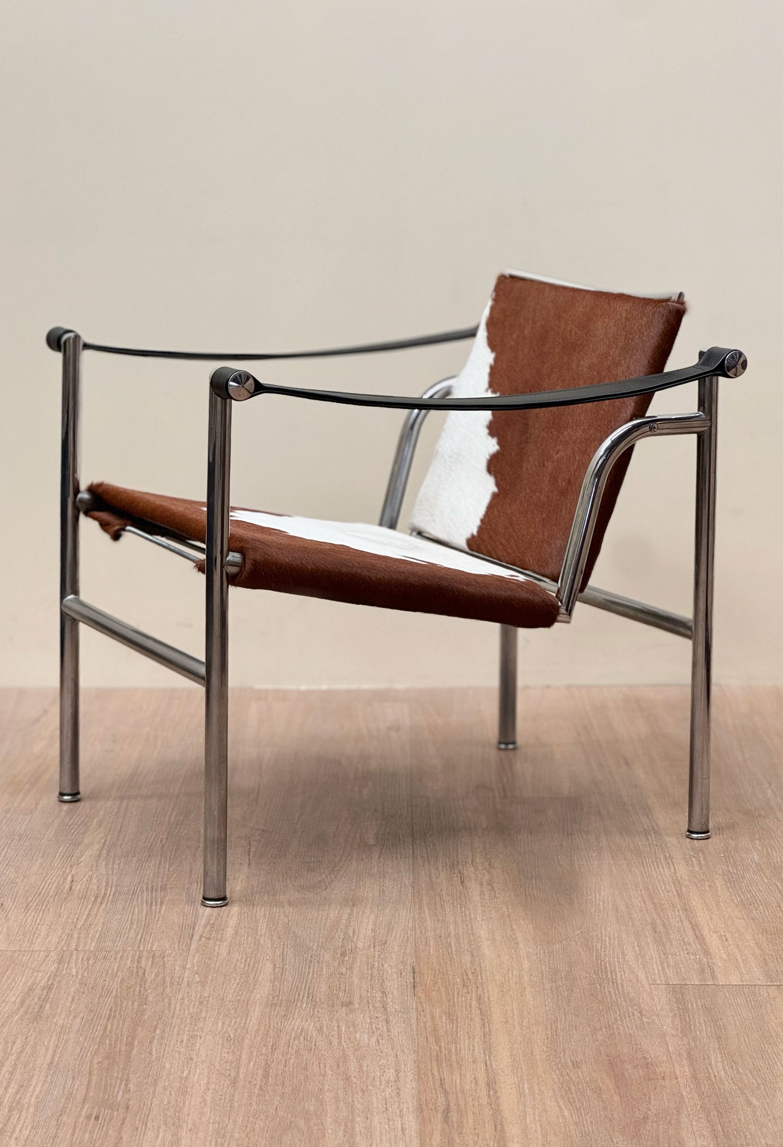 Vintage LC1 Sling Chair, Le Corbusier, Pierre Jeanneret, 1920's