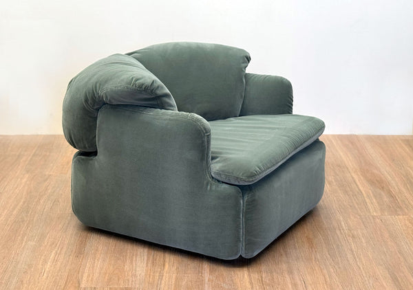 Confidential Armchair by Alberto Rosselli for Saporiti, Italian, 1972's