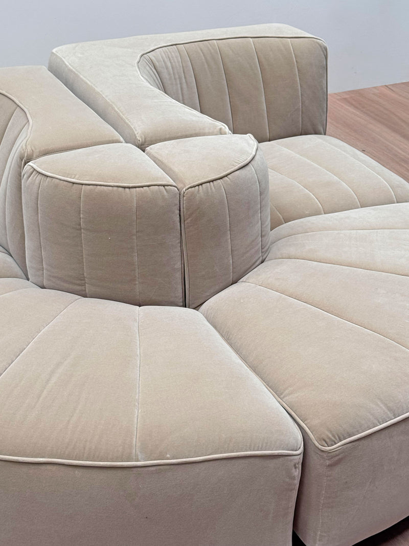 Arflex 9000 Tito Agnoli Serpentine Sofa,